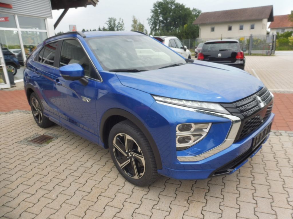 Mitsubishi Eclipse Cross 2,4 PHEV Plus Select 4 WD