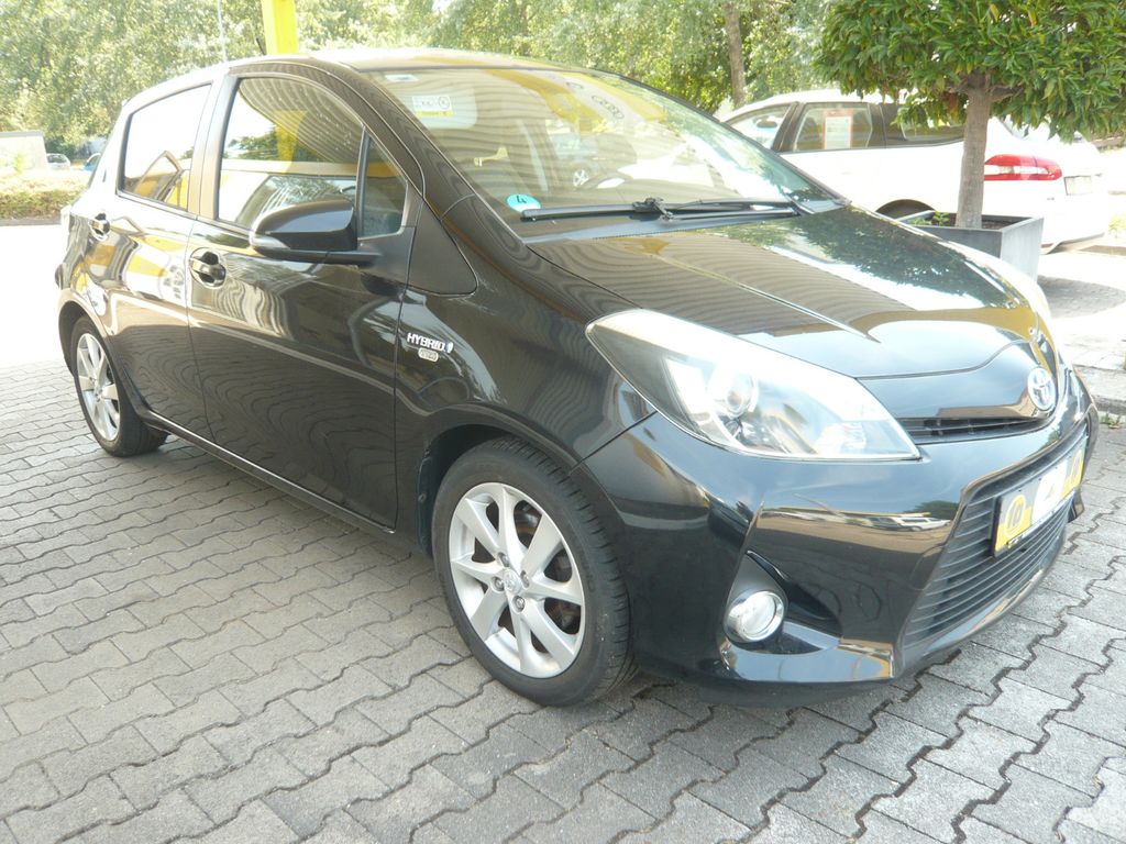 Bild des Angebotes Toyota Yaris Hybrid Club Batterie neu
