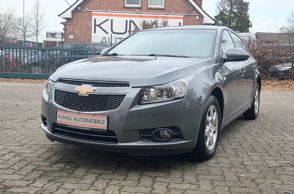 Bild des Angebotes Chevrolet Cruze LT 2.0 Diesel Automatik 2.HD/KLIMA/TEMP