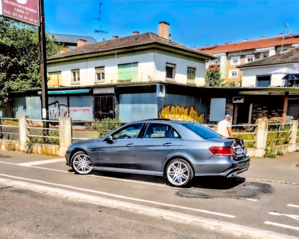 Bild des Angebotes Mercedes-Benz  E 350 Cdi 4Matic