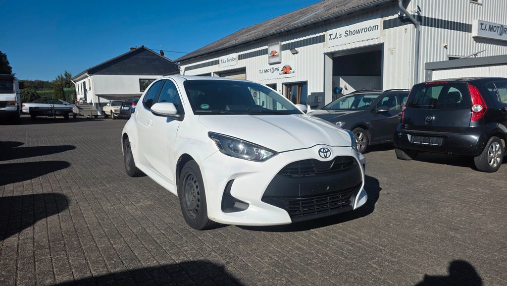 Bild des Angebotes Toyota Yaris Hybrid Business Edition