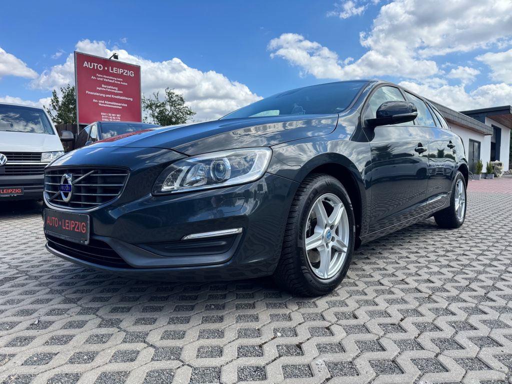 Bild des Angebotes Volvo V60 D2/Kinetic/BiXenon/Navi/Klima/Sitzhz/Tempo..