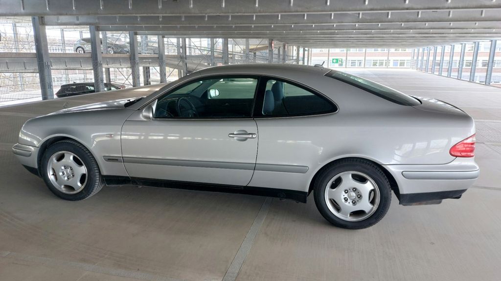 Bild des Angebotes Mercedes-Benz CLK 230 KOMPRESSOR ELEGANCE