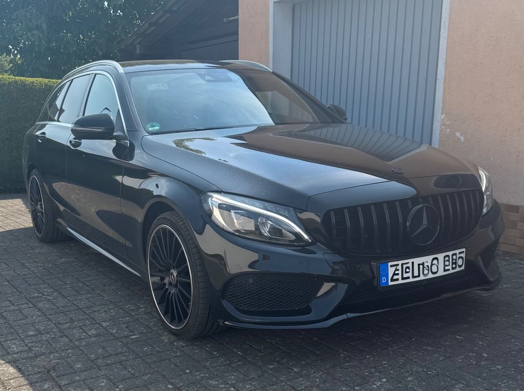 Bild des Angebotes Mercedes-Benz 220