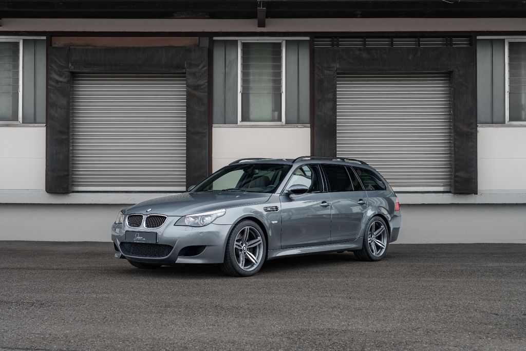 BMW M5 E61 Touring*1.Hd*Voll*Neuzustand*Deutsch*