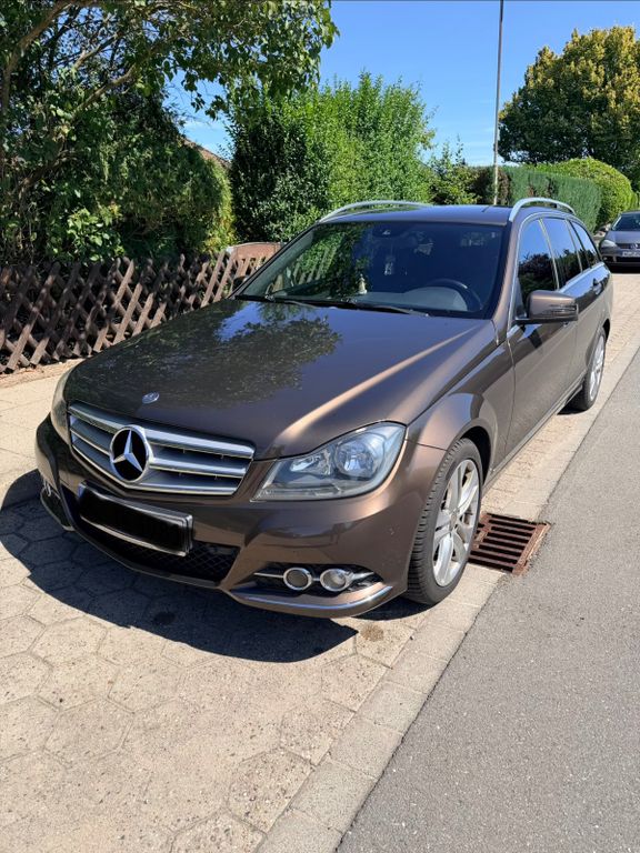 Bild des Angebotes Mercedes-Benz C 220 CDI 4MATIC T Autom. Avantgarde