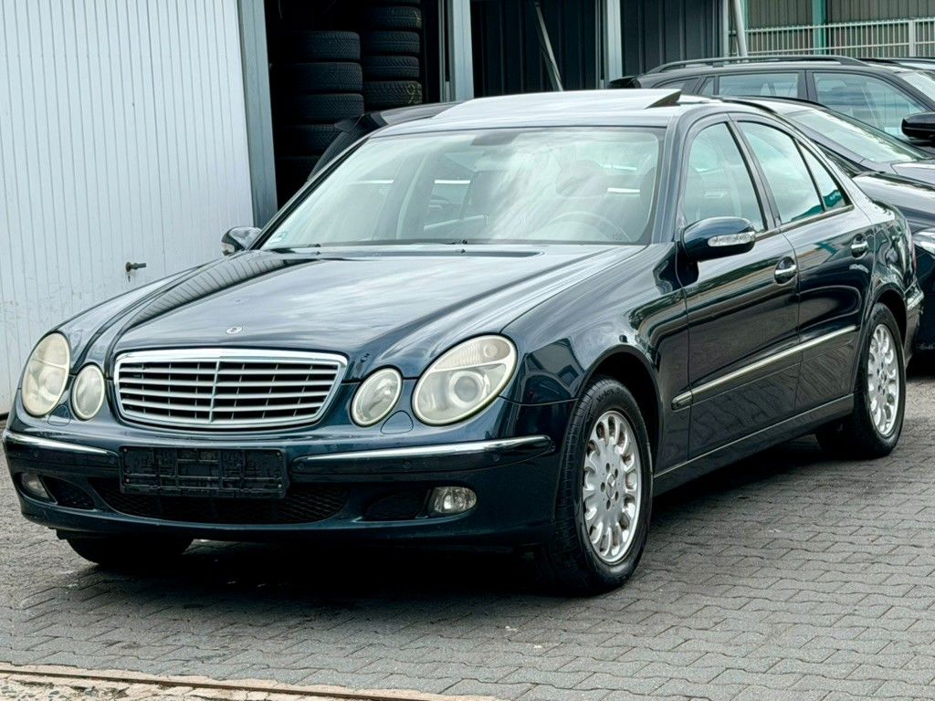 Bild des Angebotes Mercedes-Benz E 220 CDI Elegance Automatik