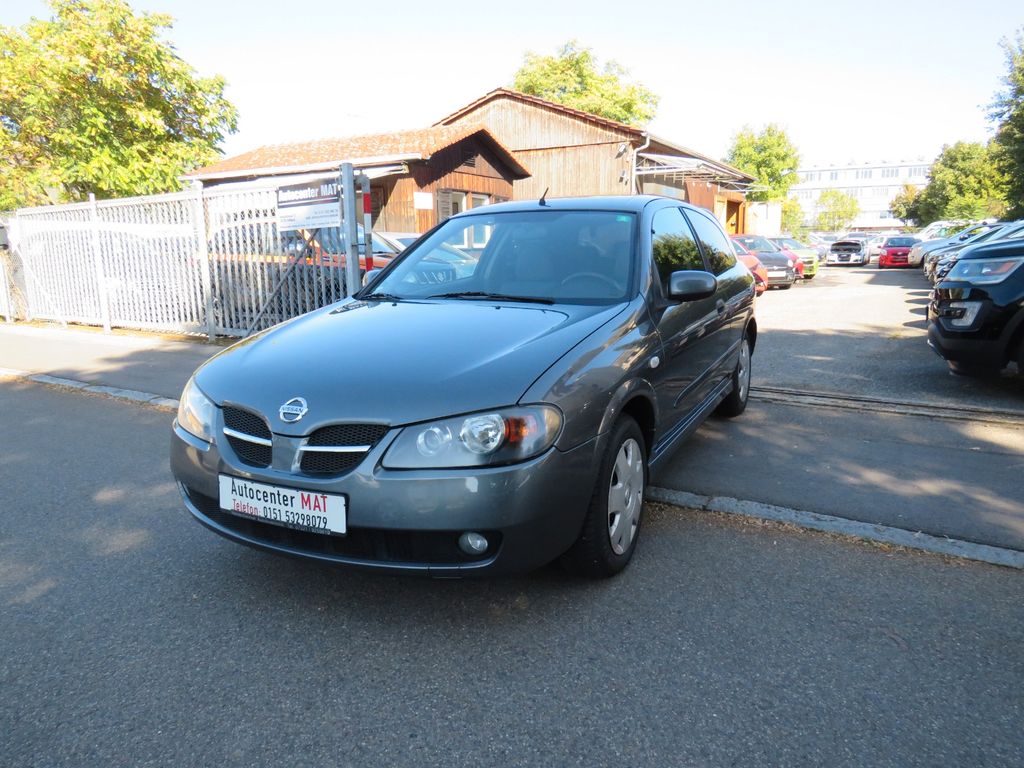 Nissan Almera Visia