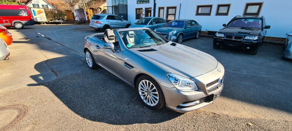 Bild des Angebotes Mercedes-Benz SLK 200 Standard