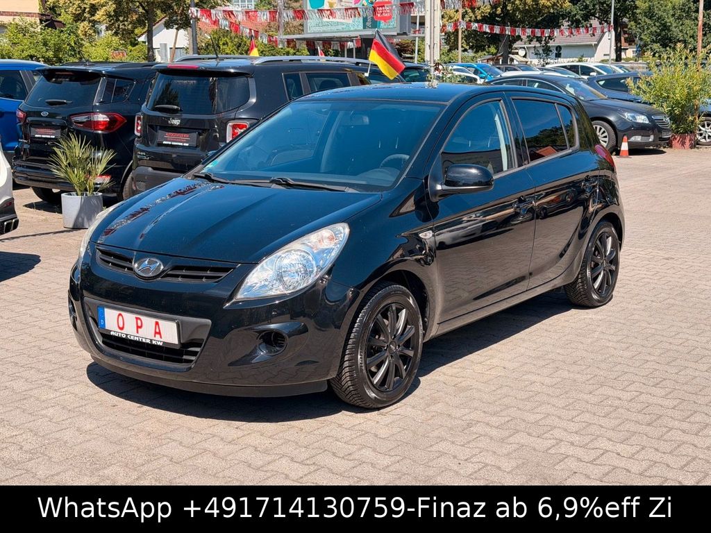 Bild des Angebotes Hyundai i20 Classic-KLIMA-RADIO/CD-USB-ALU-ALLWETTER-ZV-