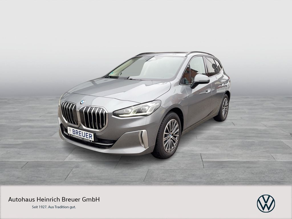 Bild des Angebotes BMW 216 i Luxury Line Leder,AHK,SHZ,NAV,PANO,LED