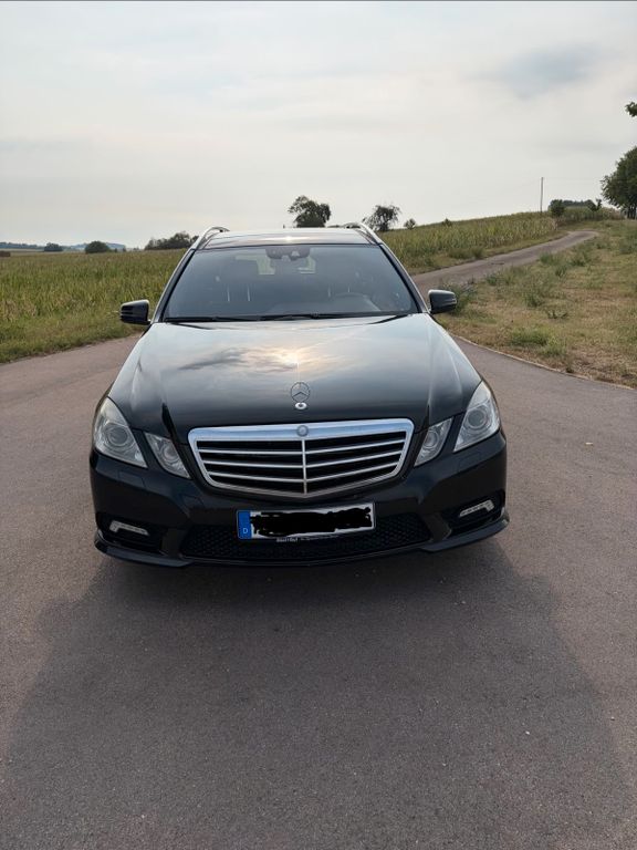 Bild des Angebotes Mercedes-Benz E 500 T ELEGANCE ELEGANCE