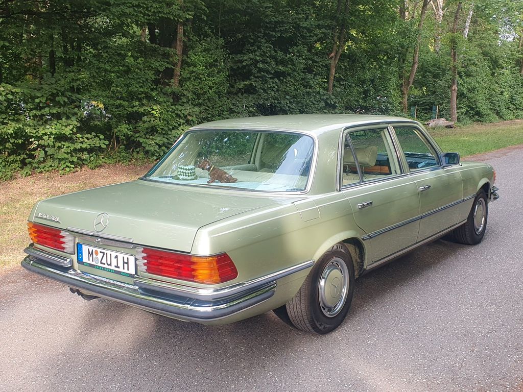 Mercedes-Benz 450