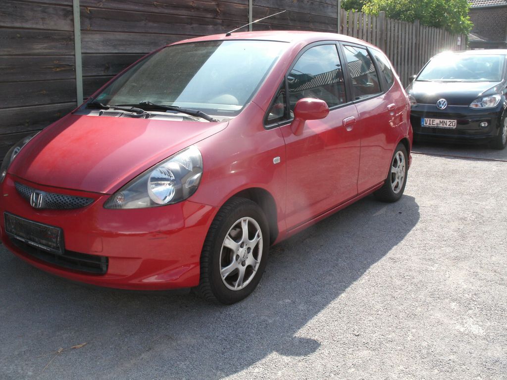 Bild des Angebotes Honda Jazz 1.2 Cool Servo Klima Euro 4 Tüv 01.2027.