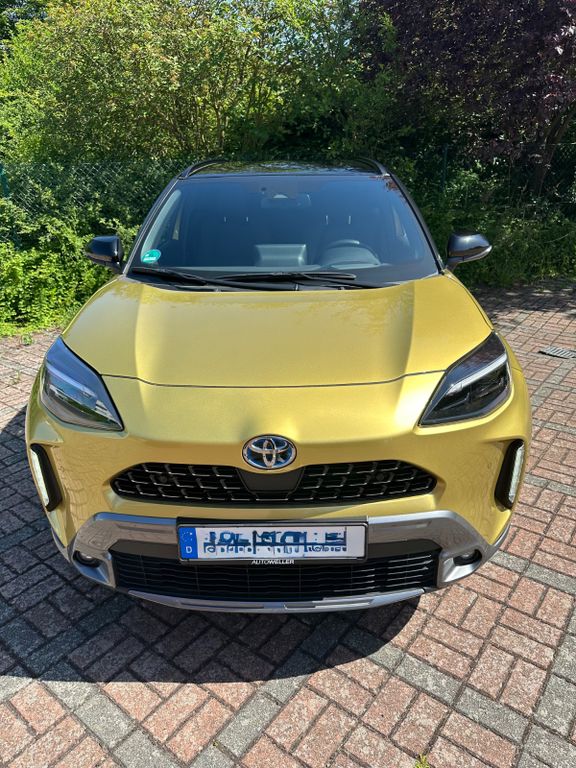 Bild des Angebotes Toyota Yaris Cross 5-Türer ADVENTURE 1,5 Hybrid 4x4