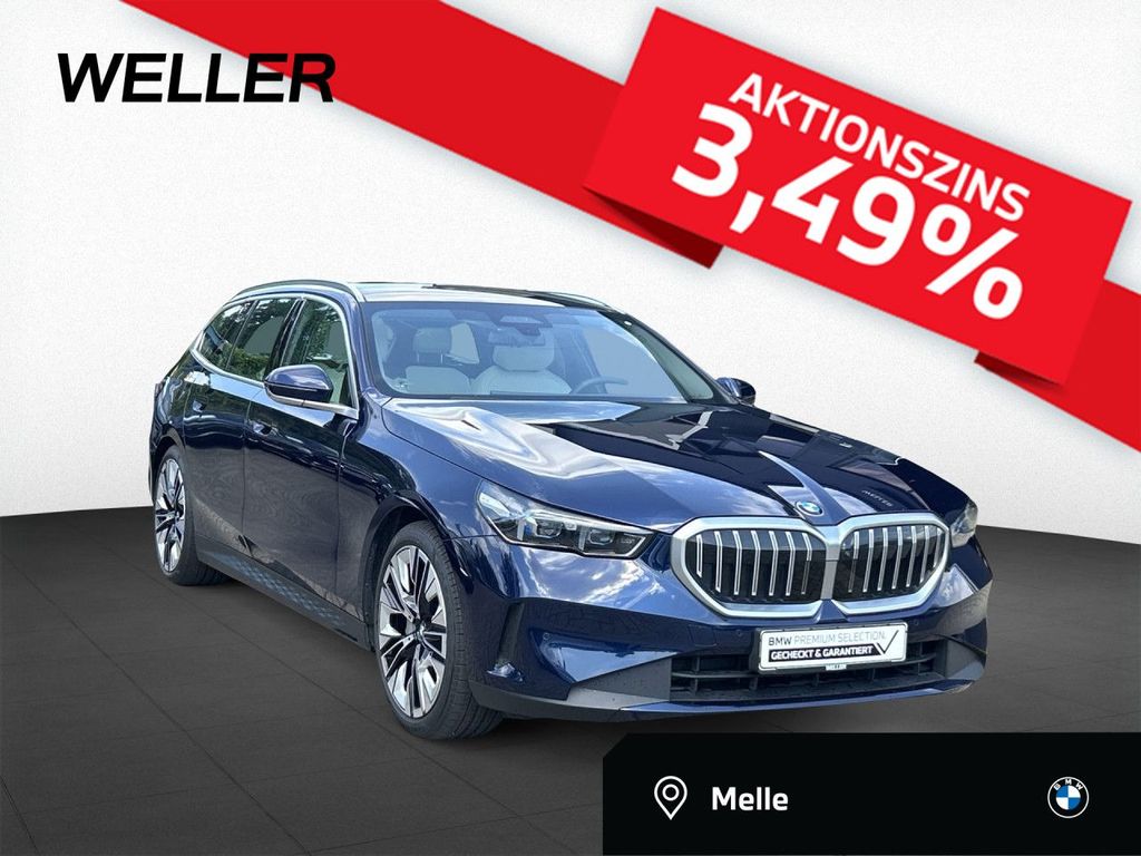 Bild des Angebotes BMW 540d xDr Tou 599,-/0Anz DAPro 360 Pano StdHz B&W