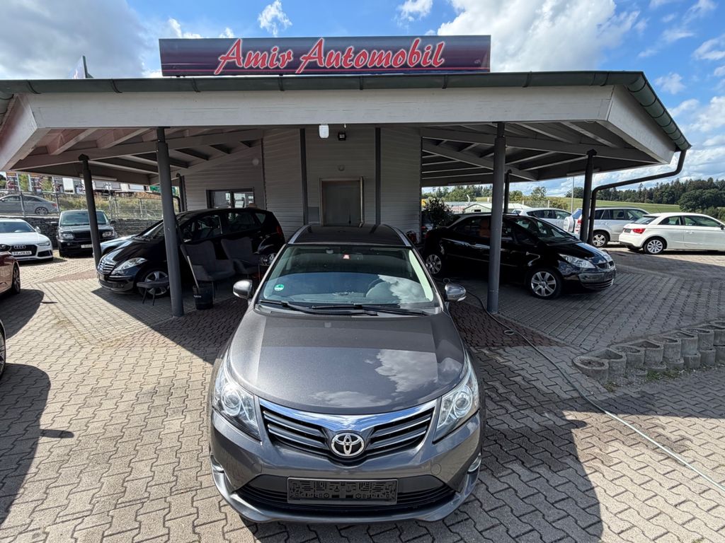 Bild des Angebotes Toyota Avensis Kombi Life