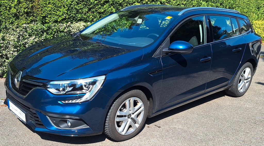 Bild des Angebotes Renault Megane BLUE dCi 115 EDC Limited Grandtour Li...