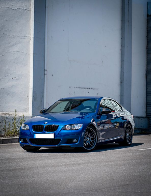 Bild des Angebotes BMW E92 325i xDrive Coupé N53B30 M Paket ab Werk