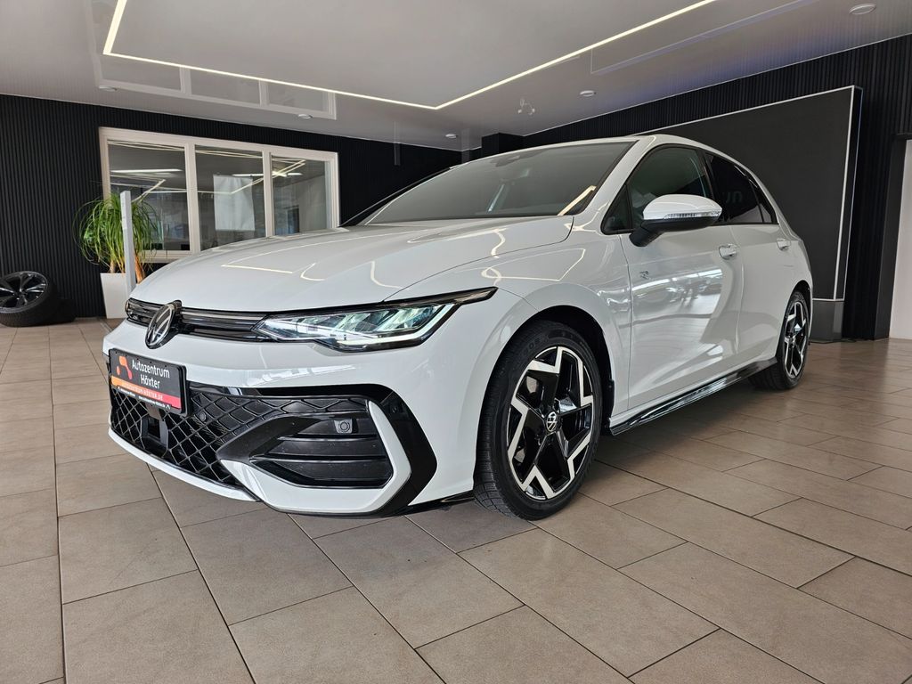 Bild des Angebotes Volkswagen Golf VIII Lim.*3xR-LINE*SPORT*ACC*AMBIENTE*LHZ*