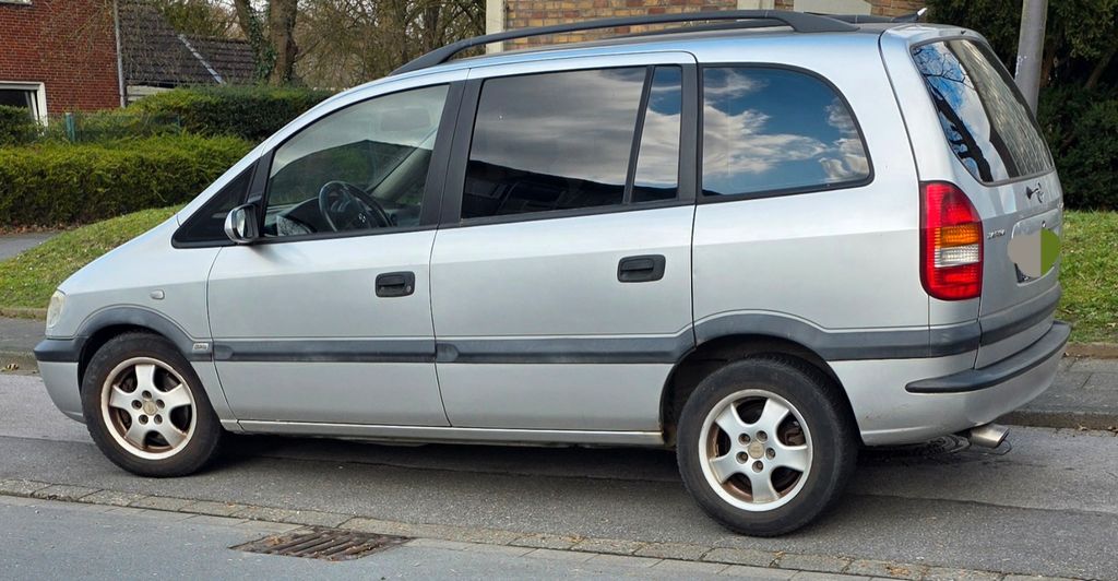 Bild des Angebotes Opel Zafira 2.2 DTI 16V Comfort Comfort