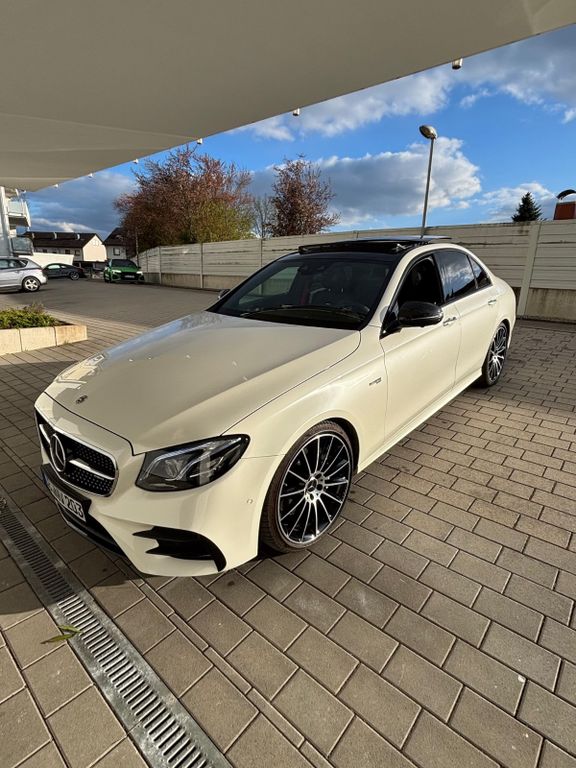 Bild des Angebotes Mercedes-Benz E 43 AMG Mercedes-AMG E 43 4MATIC Autom E 53 E63