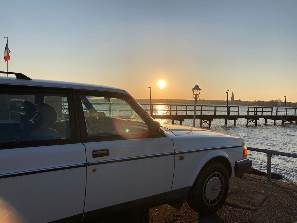 Bild des Angebotes Volvo 245