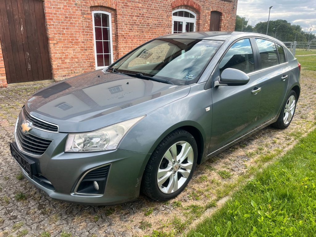 Bild des Angebotes Chevrolet Cruze Hatchback LTZ*1.Hand/Navi/Tempomat/TÜV NEU