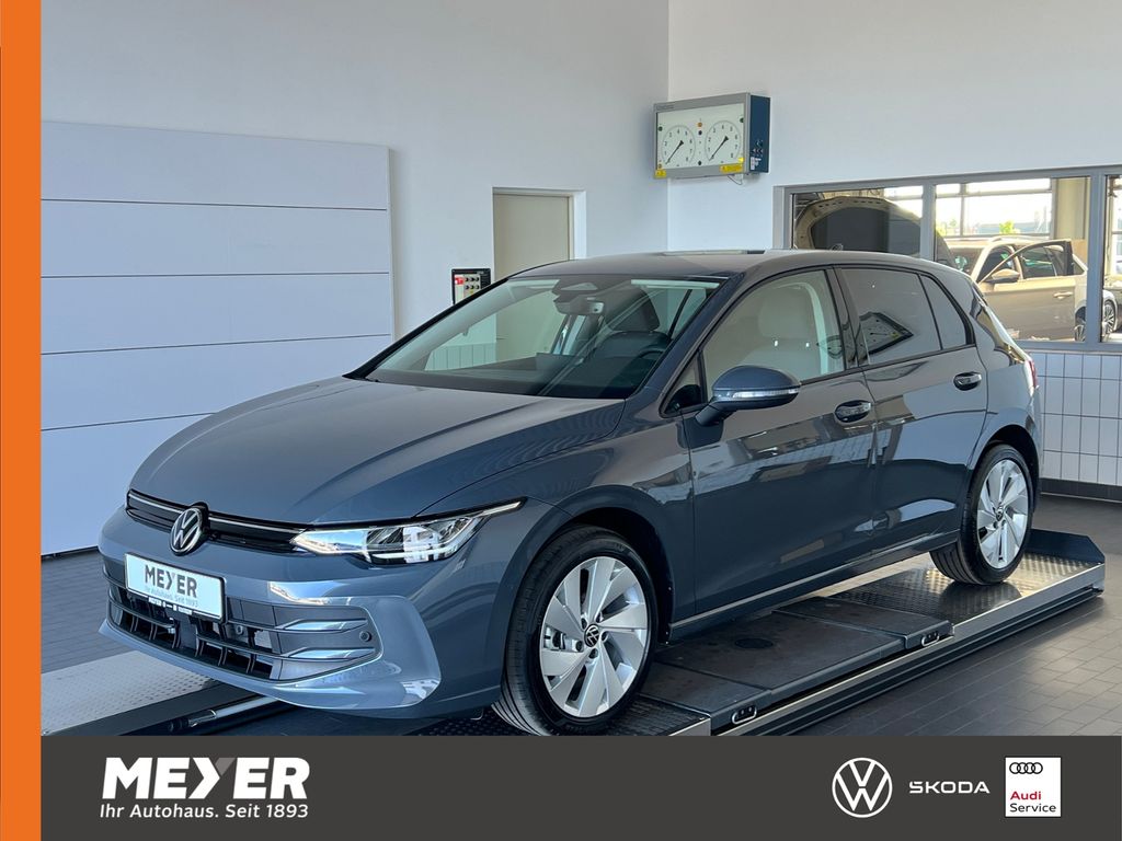 Bild des Angebotes Volkswagen Golf VIII Life 1.5 eTSI DSG *LED, ACC, Kamera, 1