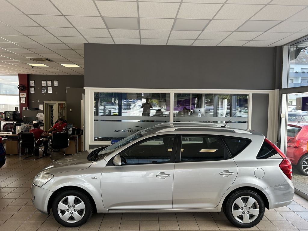 Bild des Angebotes Kia Cee'd 1.4 Klima SHZ 5Türig Steuerkettegewech TÜV