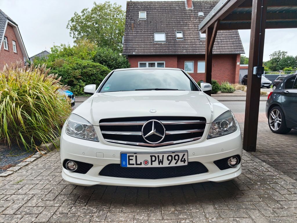 Bild des Angebotes Mercedes-Benz W204 C230 AMG Sport Paket AHK *sehr gepflegt*