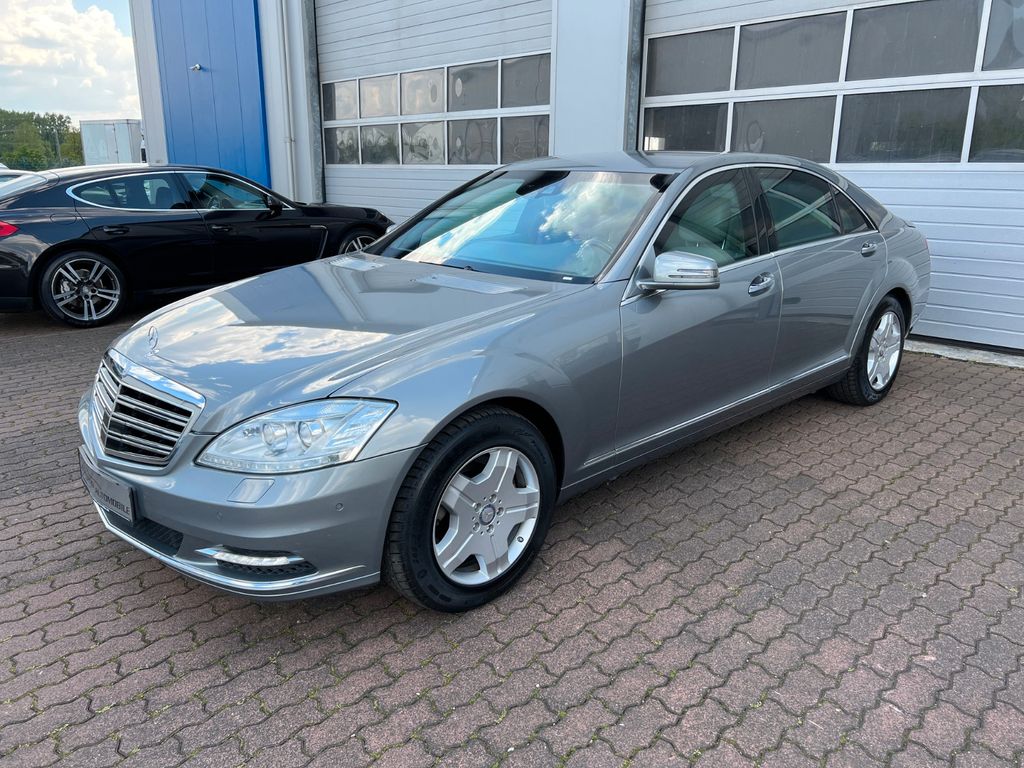 Mercedes-Benz S 600L Guard B7 WERKS PANZER/UNTERSCHUTZ