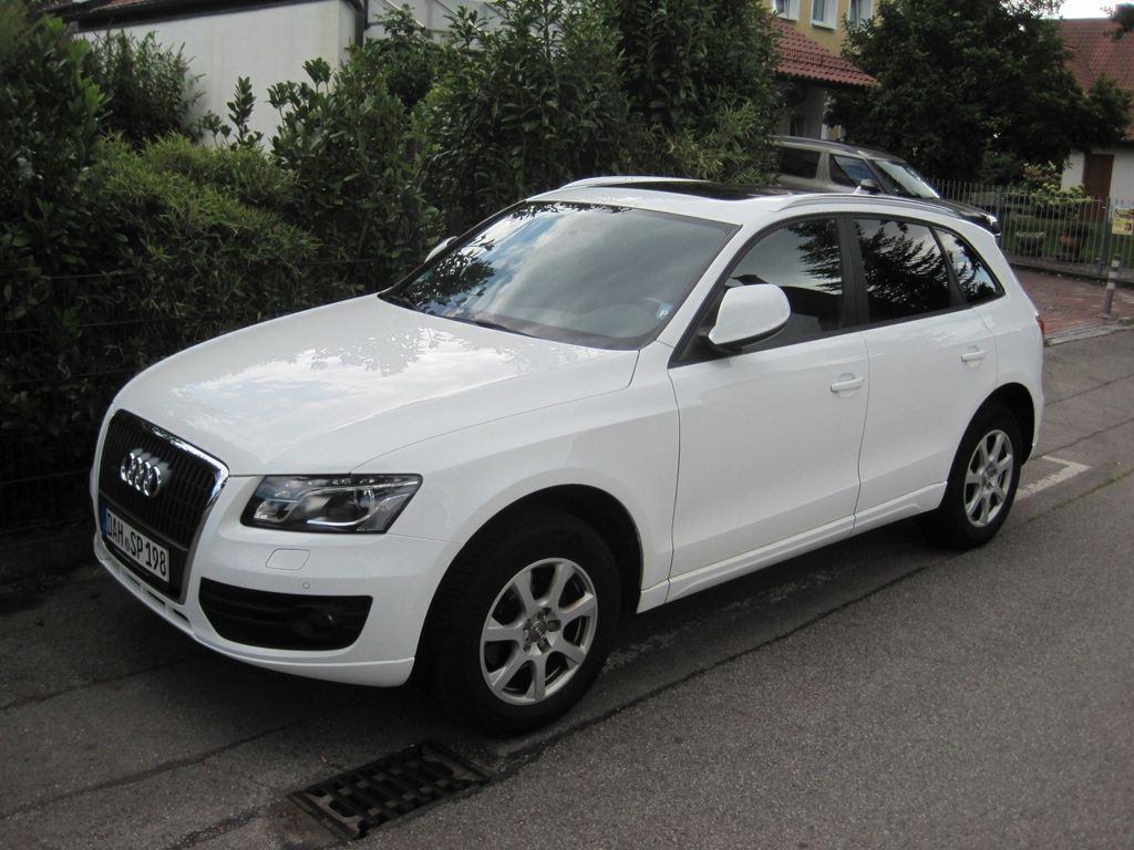 Bild des Angebotes Audi Q5 Motor 6 Jahre alt 92' km, Leder Pano Navi Xen