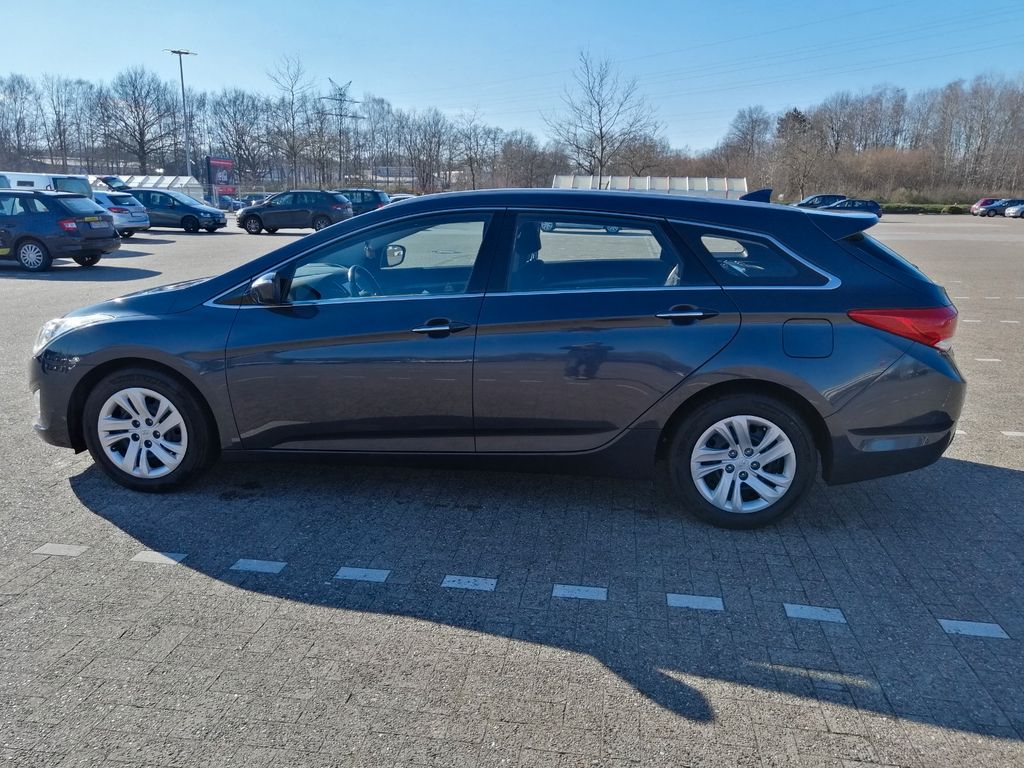 Bild des Angebotes Hyundai i40 cw 1.6 GDI FIFA World Cup EDITION Silver...