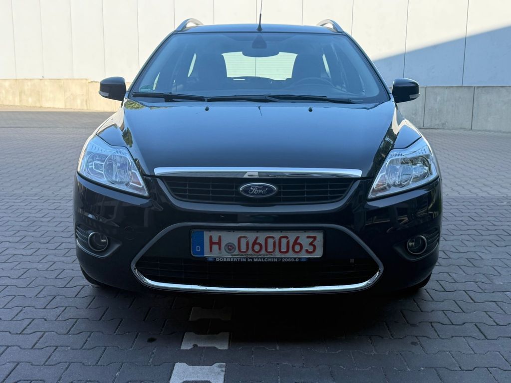 Bild des Angebotes Ford Focus Turnier Ghia, 1-Hand, Klima, TÜV Neu