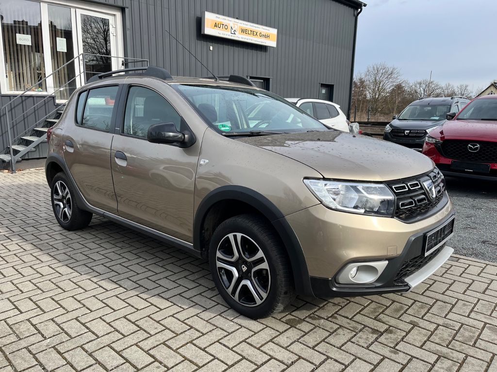 Bild des Angebotes Dacia Sandero II Stepway Celebration Navi 1.Hand