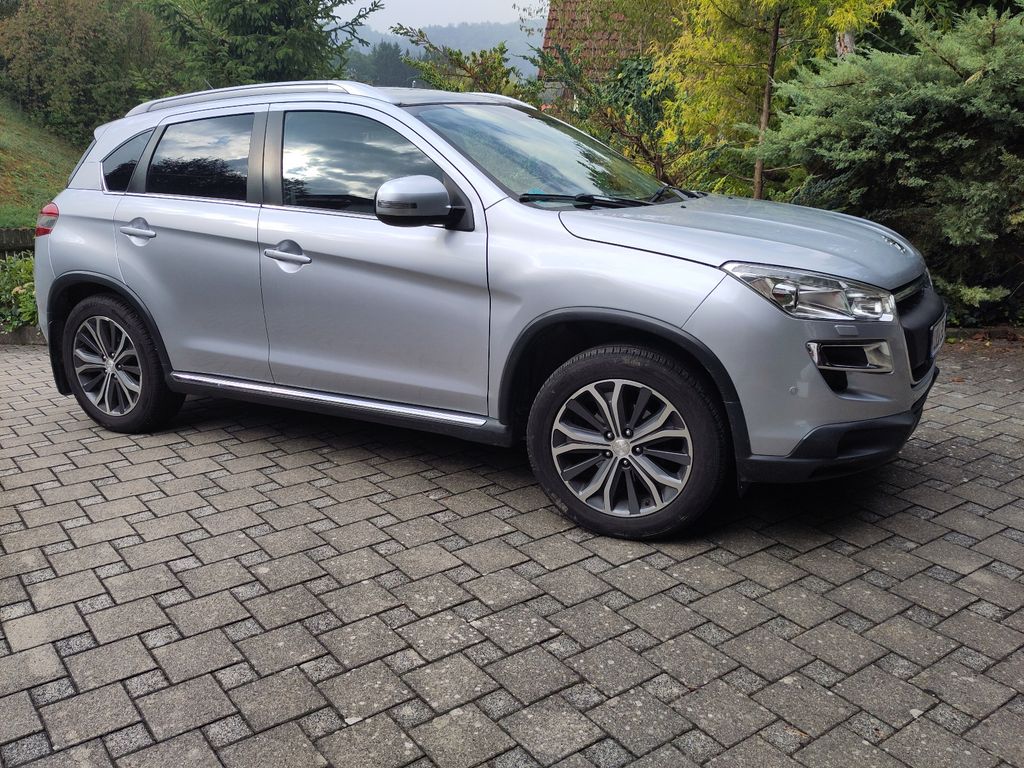 Peugeot 4008 1.6 HDi FAP 115 Allure STOP & START Allure