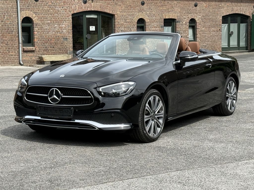 Bild des Angebotes Mercedes-Benz E 300 d 4Matic Cabrio AVANTGARDE PAKET*KAMERA*CO