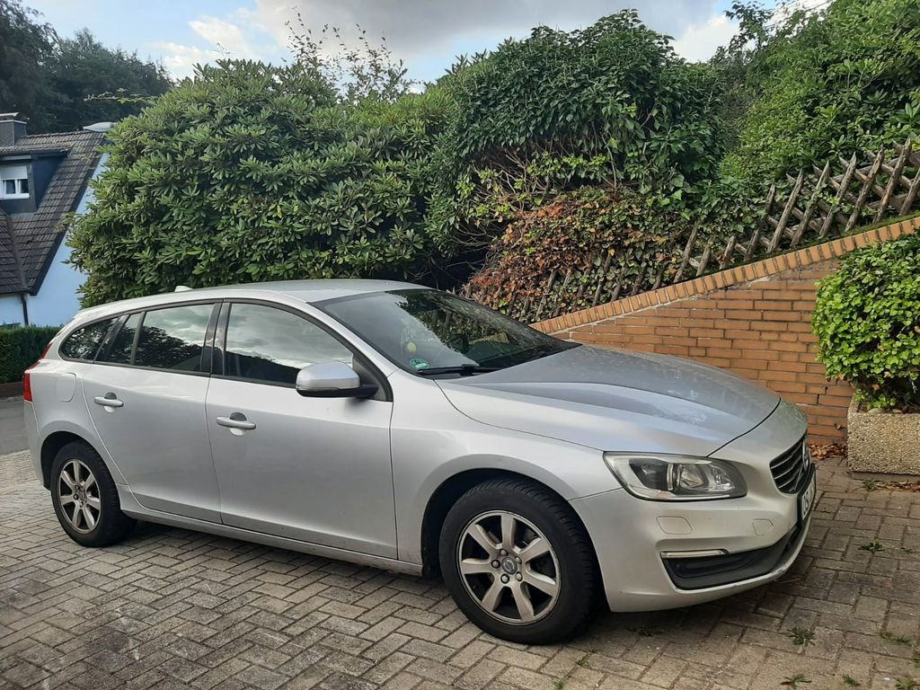 Bild des Angebotes Volvo V60 D4 Geartronic Business Edition Business ...