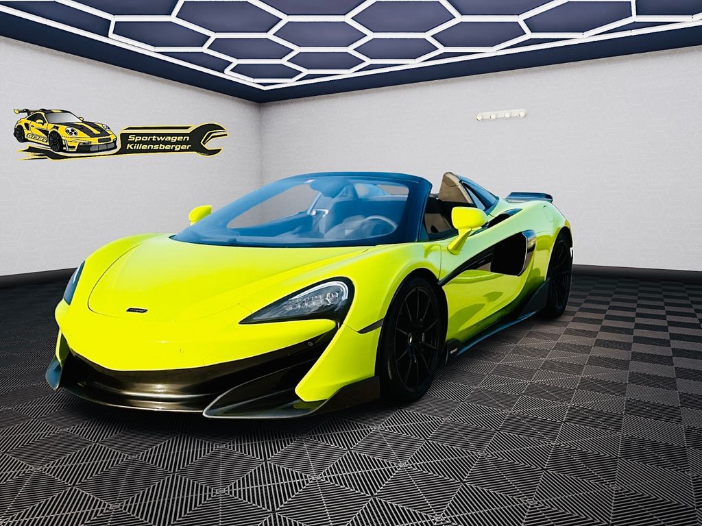 McLaren 600LT Spider | Carbon-Paket | B&W | Lift