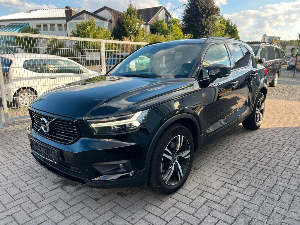 Bild des Angebotes Volvo XC 40 R Design AWD 4x4