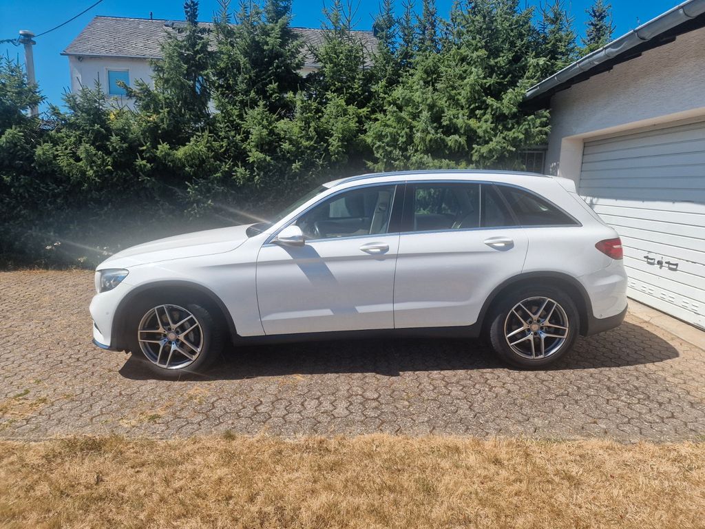 Bild des Angebotes Mercedes-Benz GLC 220 d 4MATIC AMG Line Autom. AMG Line
