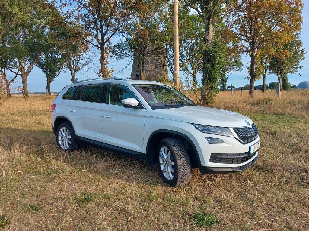 Bild des Angebotes Skoda Kodiaq 1.5l TSI ACT DSG TOUR TOUR