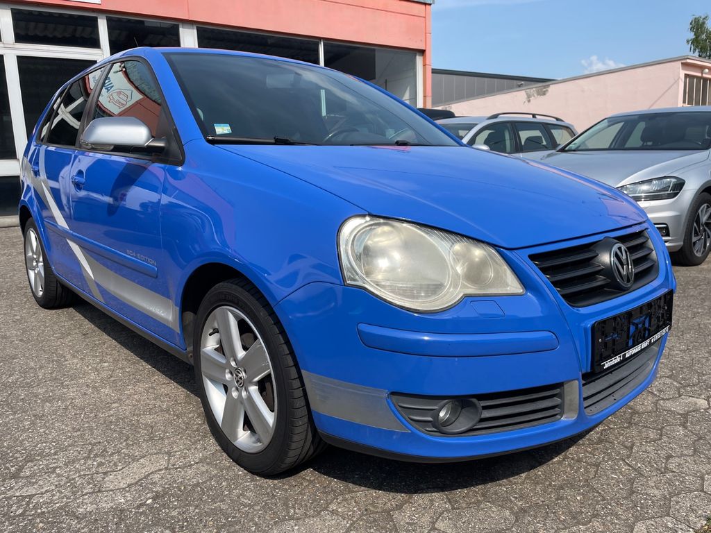 Bild des Angebotes Volkswagen Polo 9N Schalke 04 Edition Nr. 032  1. Familie