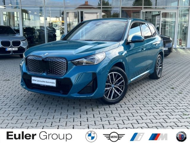 Bild des Angebotes BMW iX1 xDrive 30A M-Sport Sportpaket HUD AD Navi Di