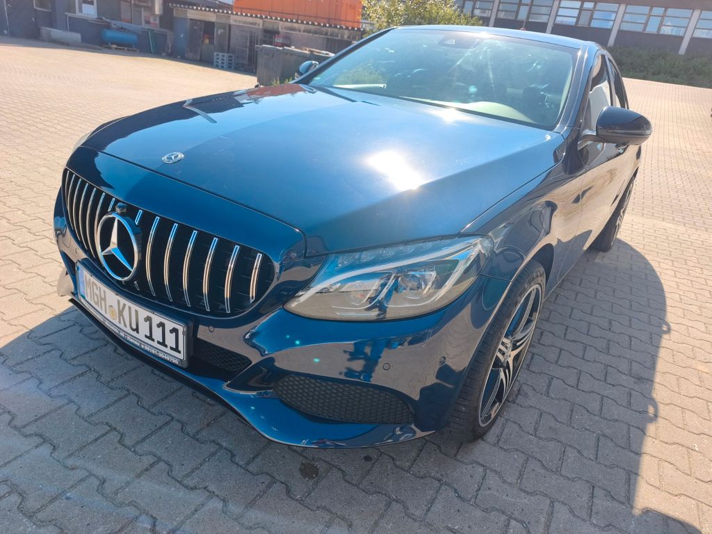 Bild des Angebotes Mercedes-Benz 200d Top zustand
