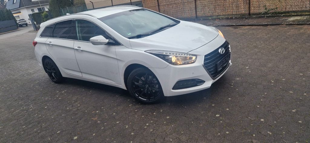 Bild des Angebotes Hyundai i40 1.6 GDI blue Trend Trend