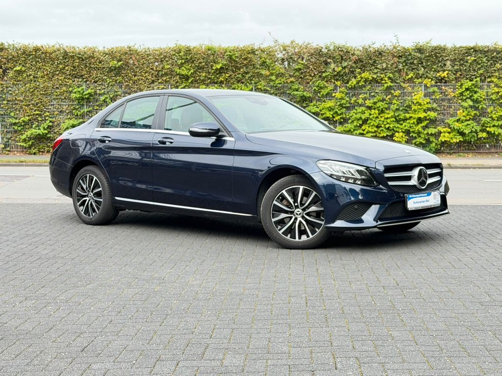 Bild des Angebotes Mercedes-Benz C 180 Avandgarde Kamera-Virtual-Spur-Totwin.-LED