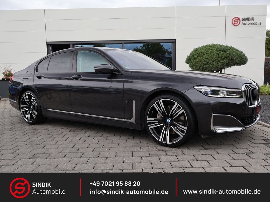 Bild des Angebotes BMW 740 d xDrive ACC-NaviProf.-HeadUp-SoftClose-KeyG