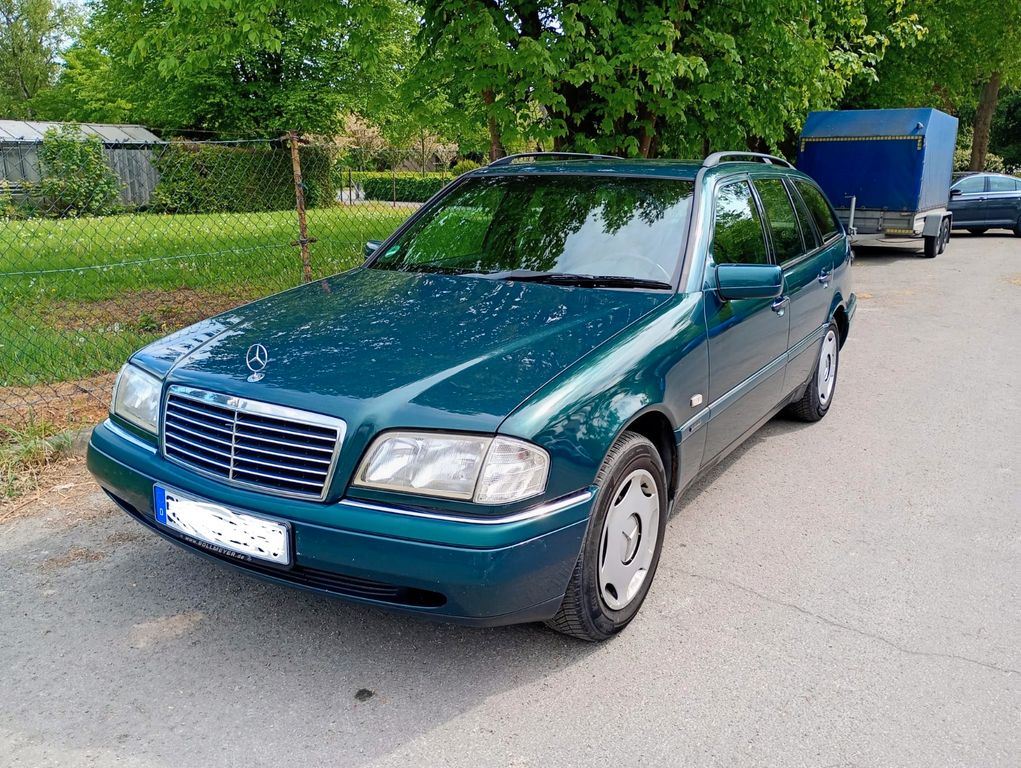 Mercedes-Benz C 180 T Elegance